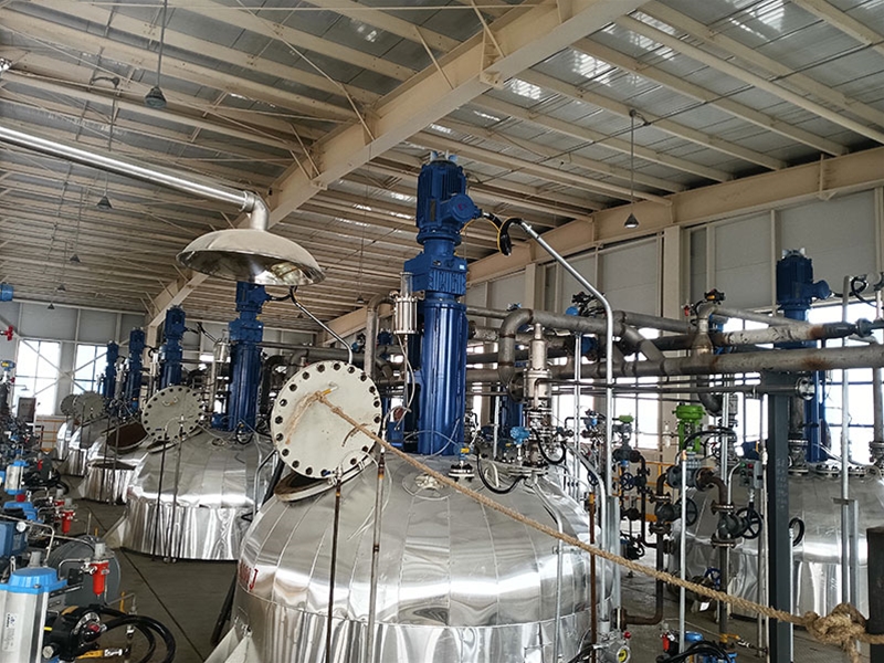 攪拌裝置現(xiàn)場(chǎng)